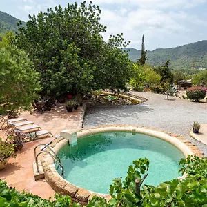  Farm stay Robby's Ibiza
